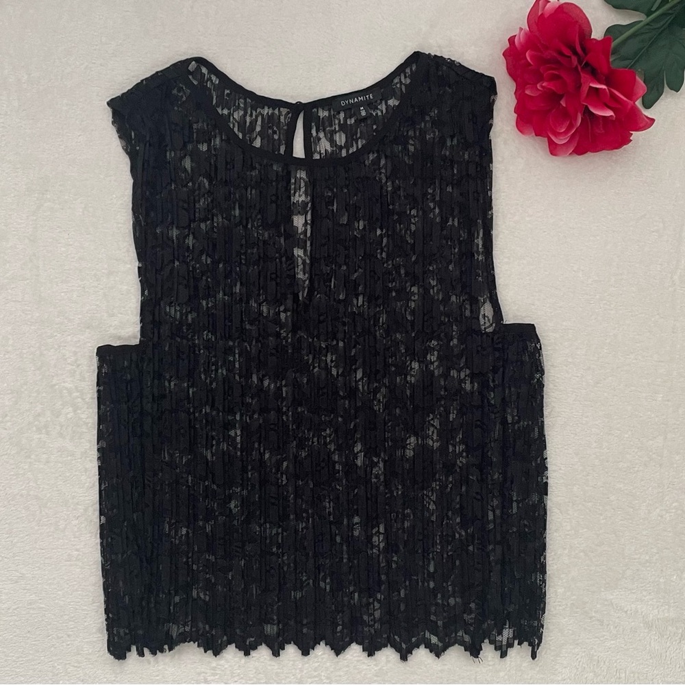 Dynamite Black Floral Lace Sleeveless Blouse